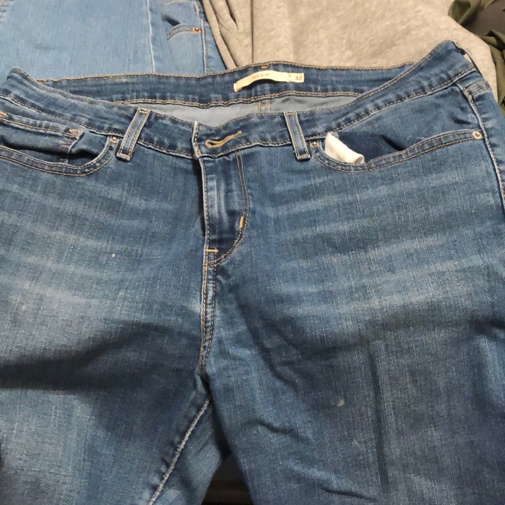 Jeans